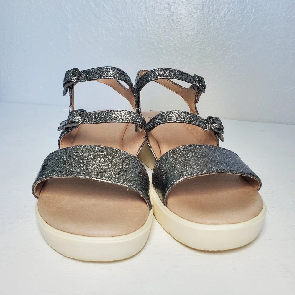 Johnston & Murphy Women Metallic Silver Wedge Platform Sandal Buckle Ankle Strap